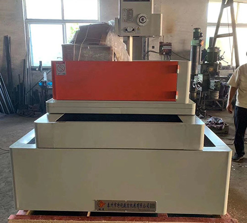 TRS-63 middle speed wire edm Export to Korea
