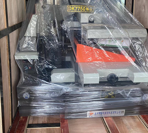 DK 7750 high speed wire edm Export to Colombia